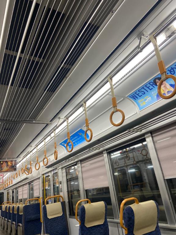 こんばんは💕電車に揺られて酔ちゃた💕こんひ